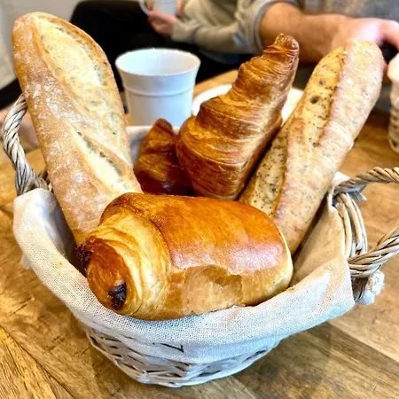 L'atelier Des Magnolias Couette-café 3*