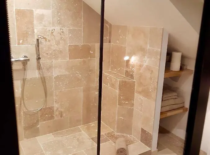 L'atelier Des Magnolias Couette-café 3*